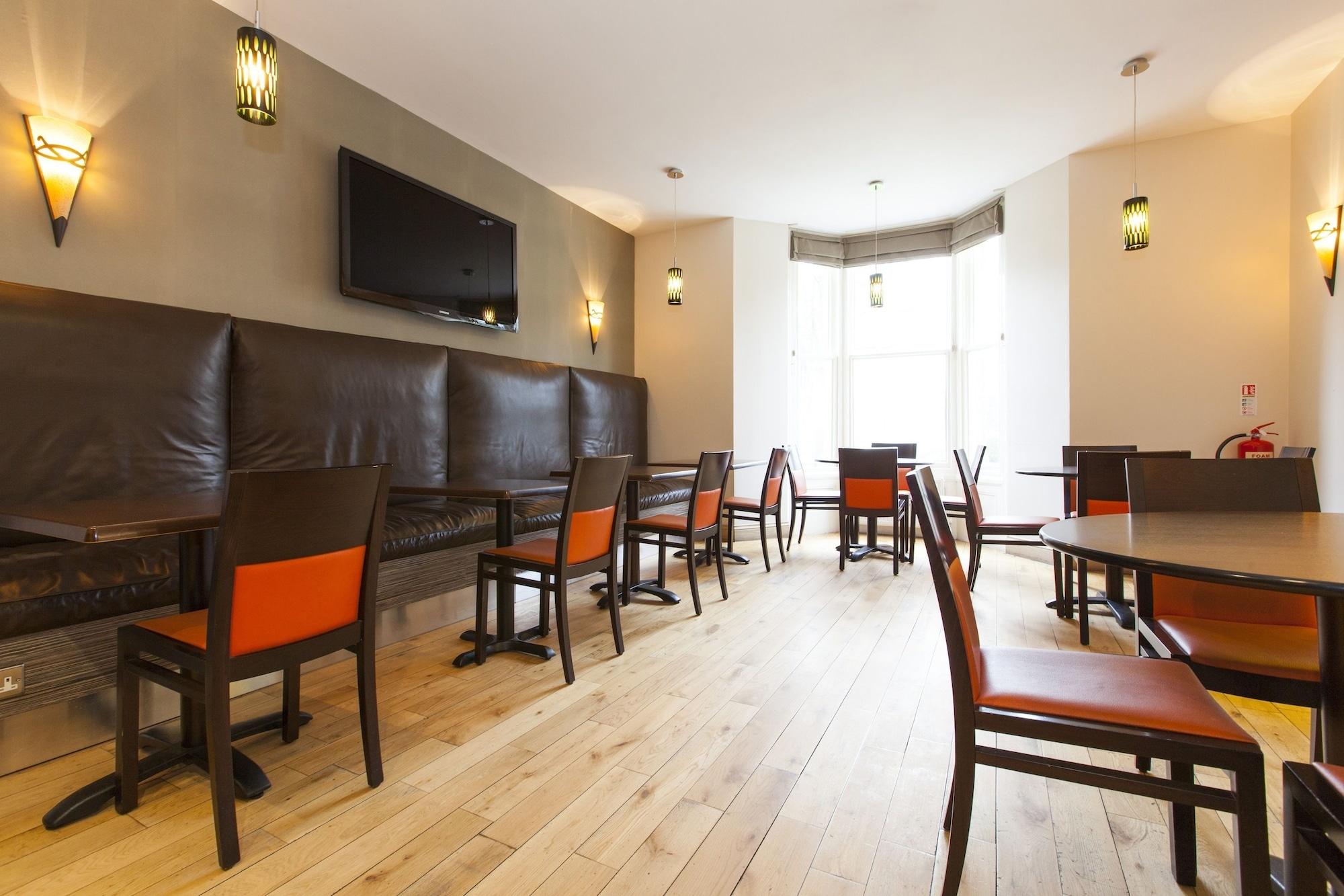 The Abbey Hotel 3*