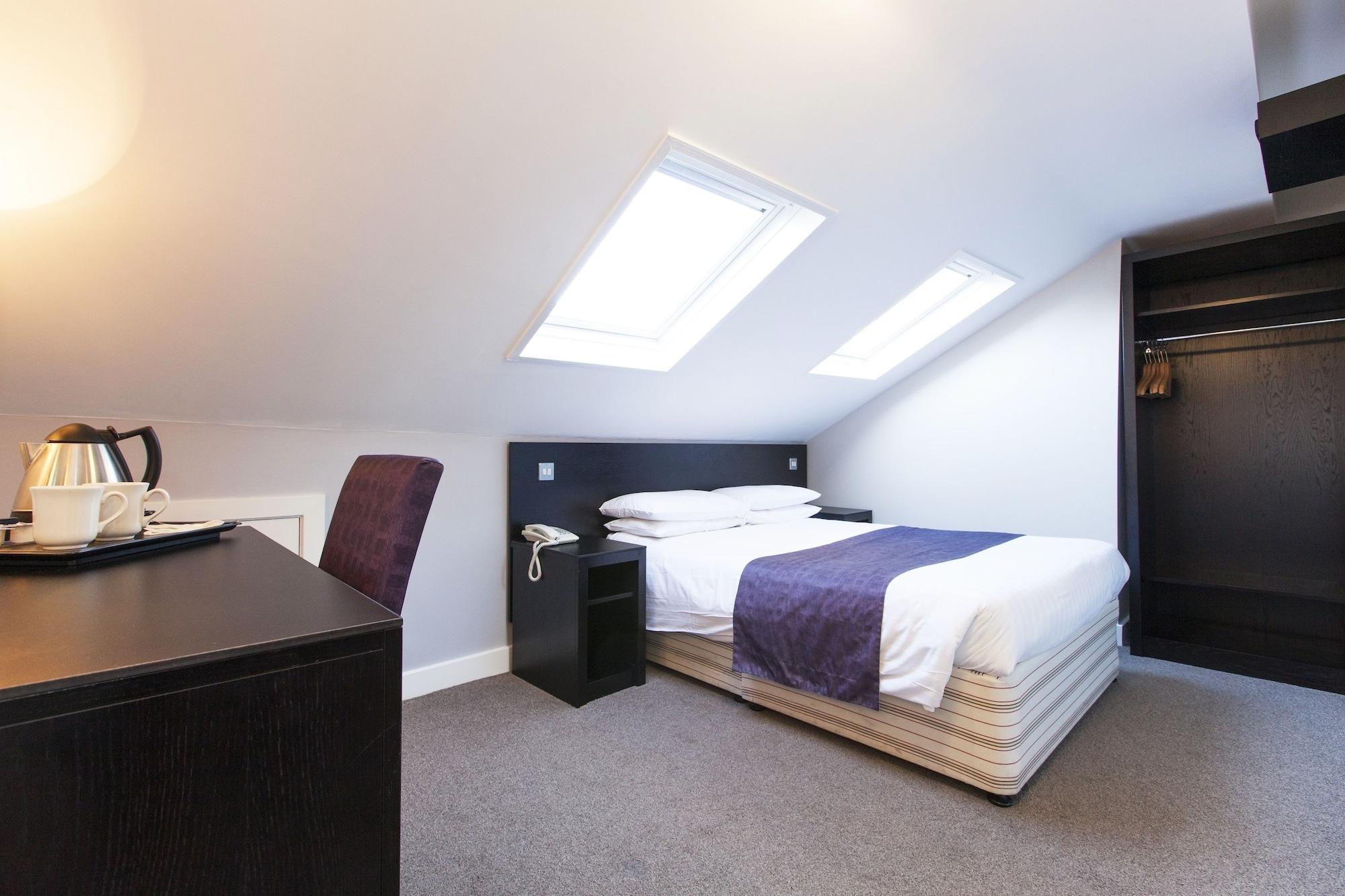Hotel The Abbey 3*